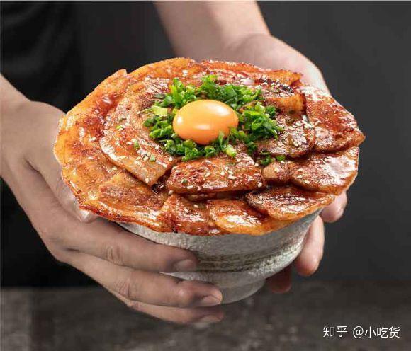 最新烤肉饭，味蕾狂欢到人生成长之旅的奇妙之旅。